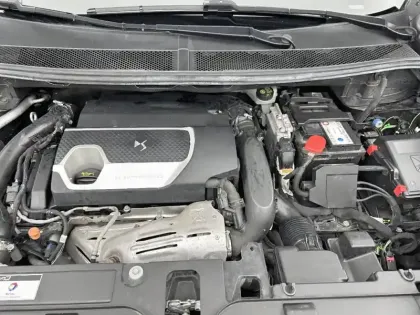 Photo 82 DS DS 7 DS7 Crossback PureTech 180 EAT8