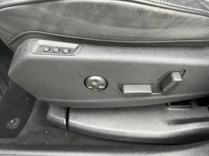 Photo 19 DS DS 7 DS7 Crossback PureTech 180 EAT8