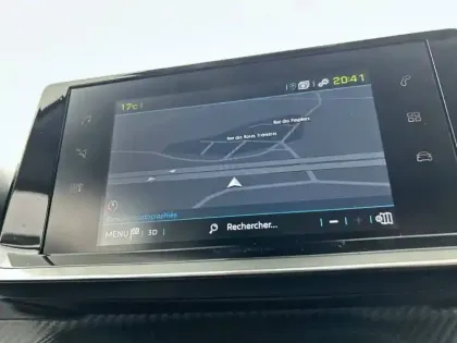 Photo 21 Peugeot 208  Electrique 50 kWh 136ch