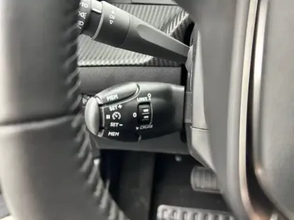 Photo 18 Peugeot 208  Electrique 50 kWh 136ch