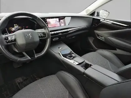 Photo 7 DS DS 4  Hybride E-Tense 225 EAT8