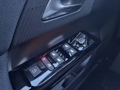 Photo 18 Citroën C5 aircross  Hybride 145 e-DCS6