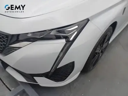 Photo 16 Peugeot 308  SW Hybrid 145 e-DCS6