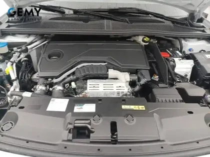 Photo 14 Peugeot 308  SW Hybrid 145 e-DCS6