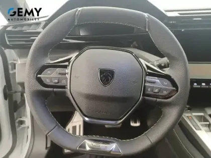 Photo 12 Peugeot 308  SW Hybrid 145 e-DCS6