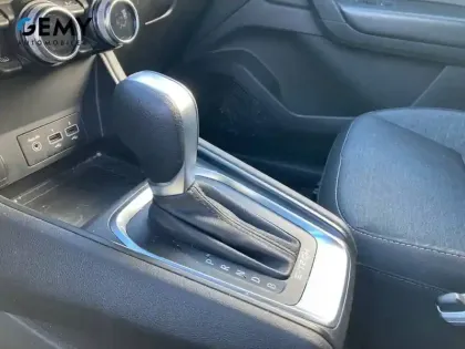 Photo 14 Renault Captur  E-Tech 145 - 21