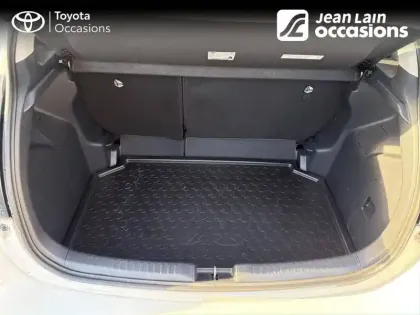 Photo 30 Toyota Yaris Gén. IV Ph1 Dynamic Business 5