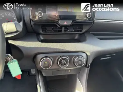 Photo 34 Toyota Yaris Gén. IV Ph1 Dynamic Business 5