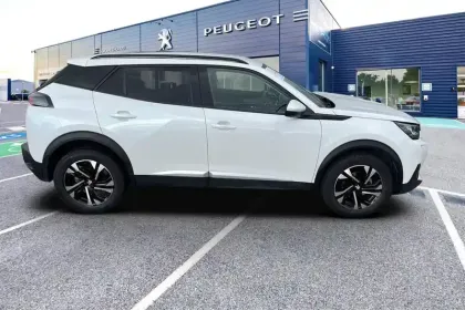 Photo 27 Peugeot 2008  BlueHDi 130 S&S EAT8