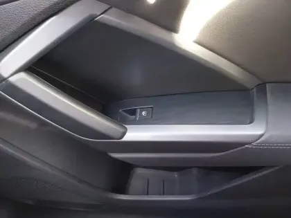 Photo 40 Audi Q3  35 TDI 150 ch S tronic 7