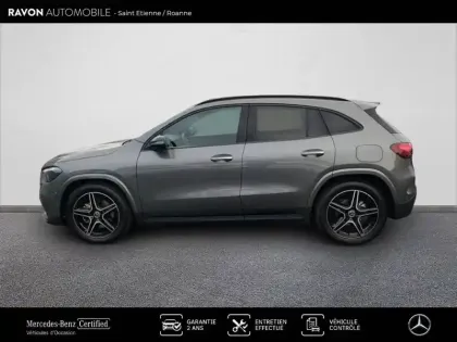 Photo 14 Mercedes GLA  200 d 8G-DCT