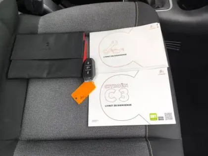 Photo 15 Citroën C3  PureTech 83 S&S BVM5 Shine