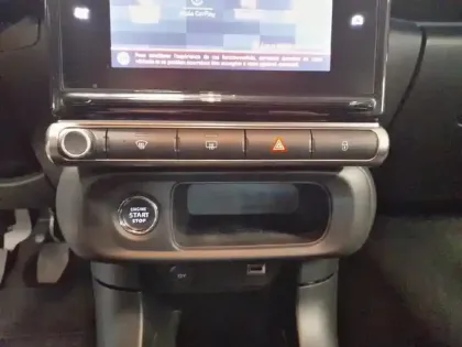 Photo 12 Citroën C3  PureTech 83 S&S BVM5 Shine