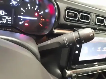 Photo 17 Citroën C3  PureTech 83 S&S BVM5 Shine