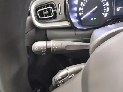 Photo 16 Citroën C3  PureTech 83 S&S BVM5 Shine