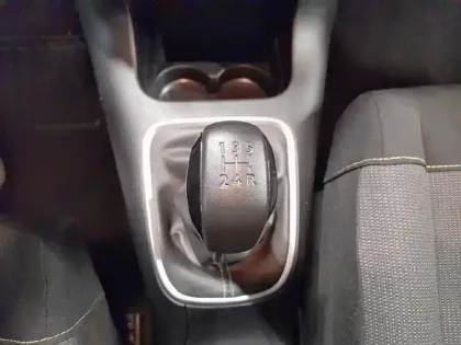 Photo 23 Citroën C3  PureTech 83 S&S BVM5 Shine