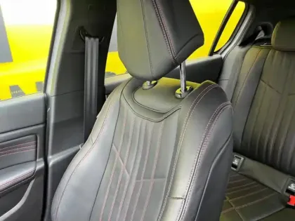 Photo 5 Peugeot 308 GT Line 1.5 130 ch 