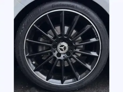 Photo 8 Mercedes Classe A 200 AMG Line