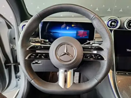 Photo 18 Mercedes Classe GLC GLC 220 d 4MATIC AMG Line