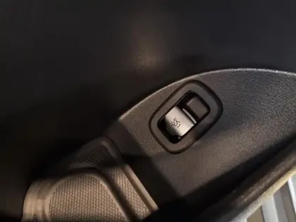 Photo 48 Mercedes Classe GLC GLC 220 d 4MATIC AMG Line