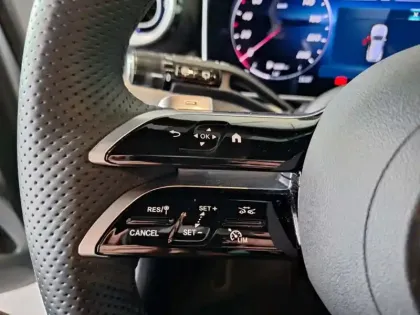 Photo 19 Mercedes Classe GLC GLC 220 d 4MATIC AMG Line