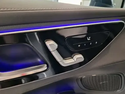 Photo 43 Mercedes Classe GLC GLC 220 d 4MATIC AMG Line