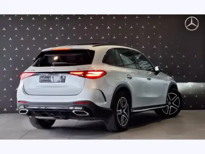 Photo 8 Mercedes Classe GLC GLC 220 d 4MATIC AMG Line