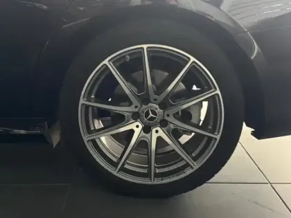 Photo 8 Mercedes Classe E  300 de AMG Line Berli