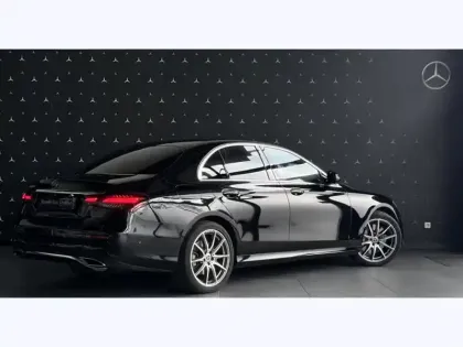 Photo 25 Mercedes Classe E Gén. V (W213) Ph2 AMG Line 4