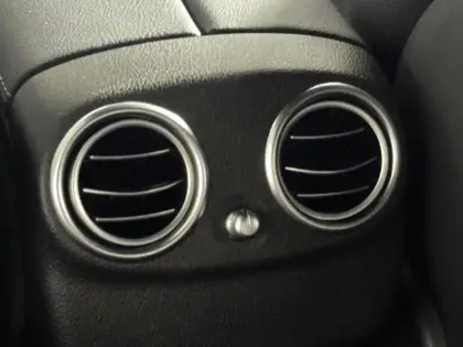 Photo 32 Mercedes Classe E Gén. V (W213) Ph2 AMG Line 4