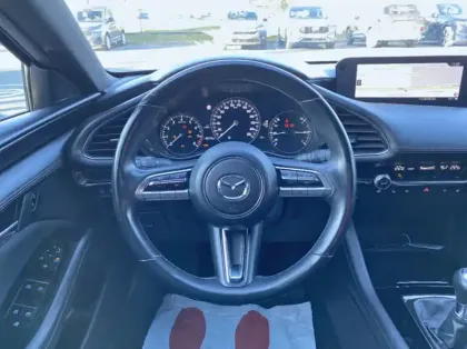 Photo 6 Mazda 3 2.0 e-SKYACTIV-X M-Hybrid 186ch Sportline