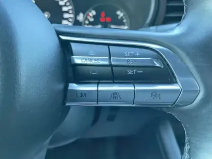 Photo 15 Mazda 3 2.0 e-SKYACTIV-X M-Hybrid 186ch Sportline