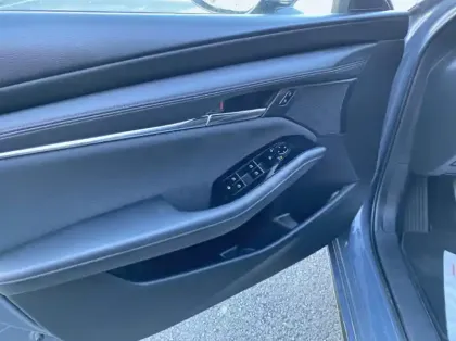 Photo 5 Mazda 3 2.0 e-SKYACTIV-X M-Hybrid 186ch Sportline