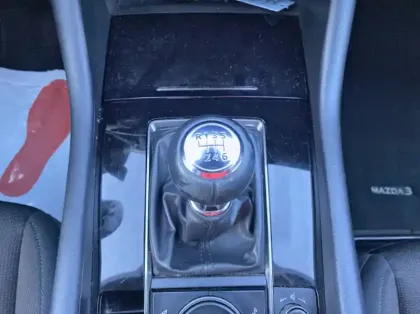 Photo 7 Mazda 3 2.0 e-SKYACTIV-X M-Hybrid 186ch Sportline