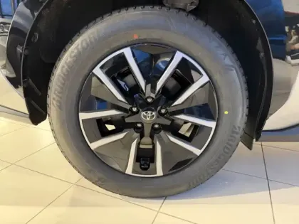 Photo 11 Toyota Bz4x Grande Autonomie Design BREAK 5P