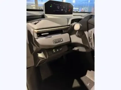 Photo 18 Toyota Bz4x Grande Autonomie Design BREAK 5P