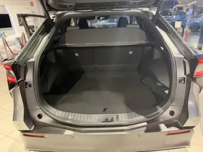 Photo 21 Toyota Bz4x Grande Autonomie Design BREAK 5P