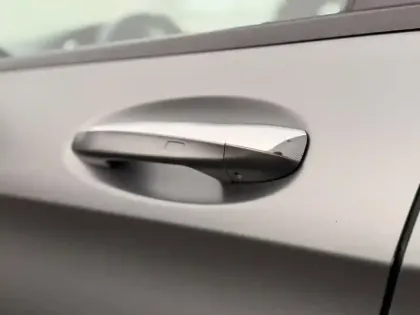 Photo 21 Mercedes Classe GLC 300e 4MATIC AMG Line