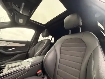 Photo 13 Mercedes Classe GLC 300e 4MATIC AMG Line