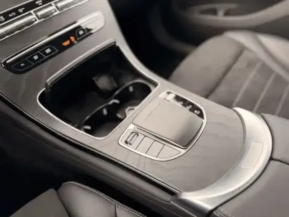 Photo 10 Mercedes Classe GLC 300e 4MATIC AMG Line