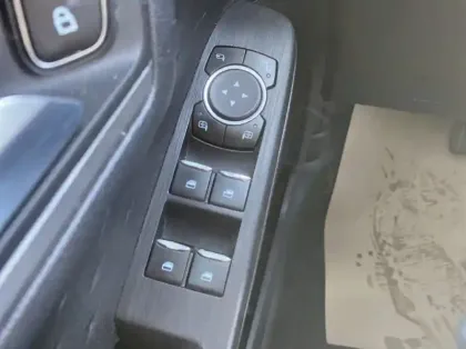 Photo 5 Ford Kuga 2.0 EcoBlue 150ch mHEV Titanium