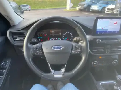 Photo 6 Ford Kuga 2.0 EcoBlue 150ch mHEV Titanium