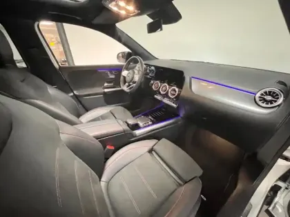 Photo 6 Mercedes GLA 200 AMG Line