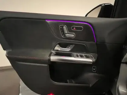 Photo 16 Mercedes GLA 200 AMG Line