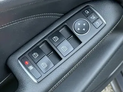 Photo 22 Mercedes Classe B 180 Inspiration