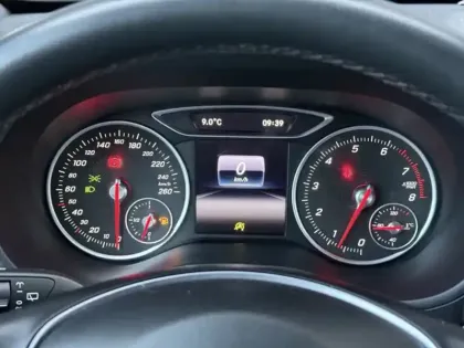 Photo 16 Mercedes Classe B 180 Inspiration