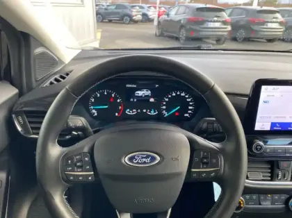 Photo 6 Ford Puma 1.0 Flexifuel 125ch S&S mHEV Titanium