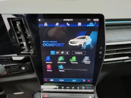 Photo 24 Renault Austral E-Tech full hybrid 200 GSR2 Techno esprit Alpine