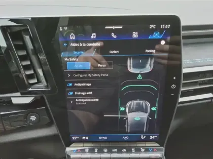 Photo 25 Renault Austral E-Tech full hybrid 200 GSR2 Techno esprit Alpine