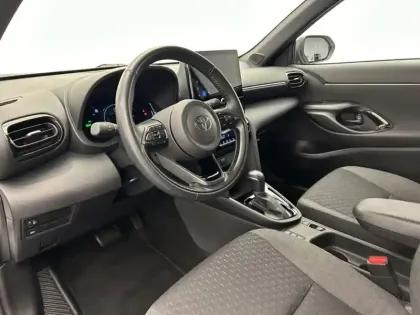 Photo 12 Toyota Yaris Hybride 1.5 130H DESIGN PACK CARGO